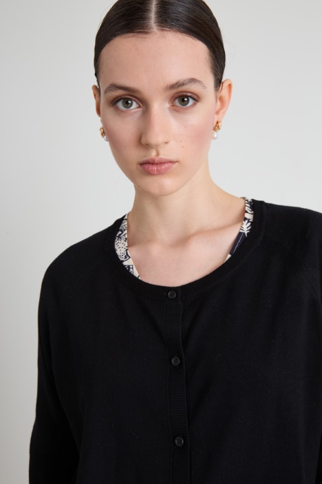 Coprispalle in filato di lana