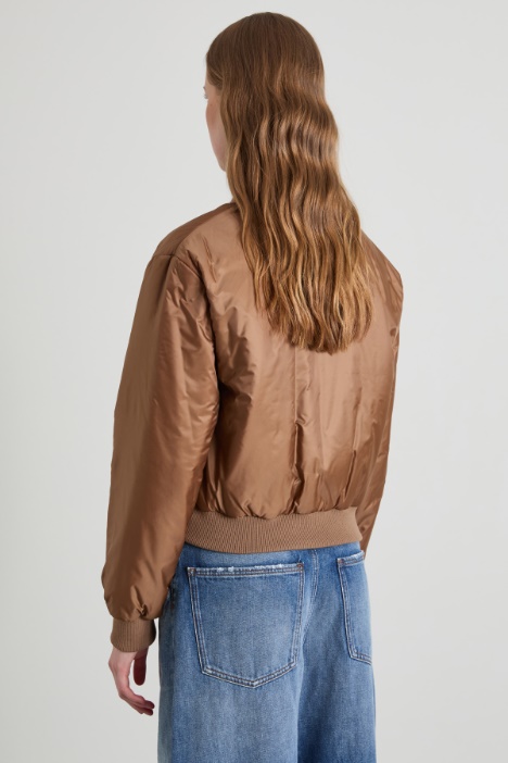 Bomber reversibile antigoccia