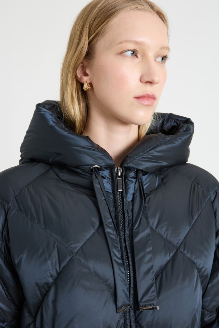 Long quilted down jacket Intrend - 4