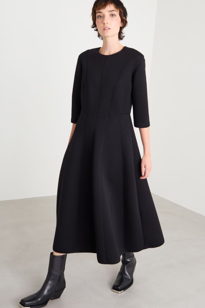 Flared compact jersey dress Intrend - 2