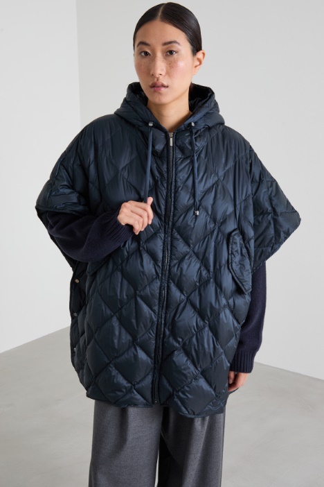 Mantella imbottita trapuntata