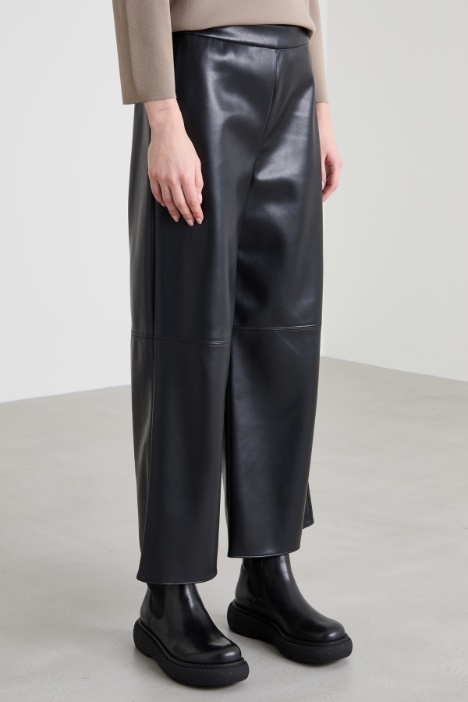 Pantaloni in similpelle