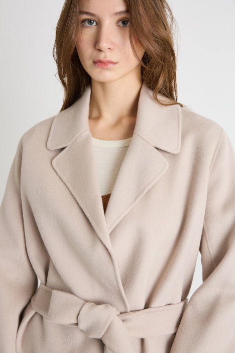 Cappotto a vestaglia