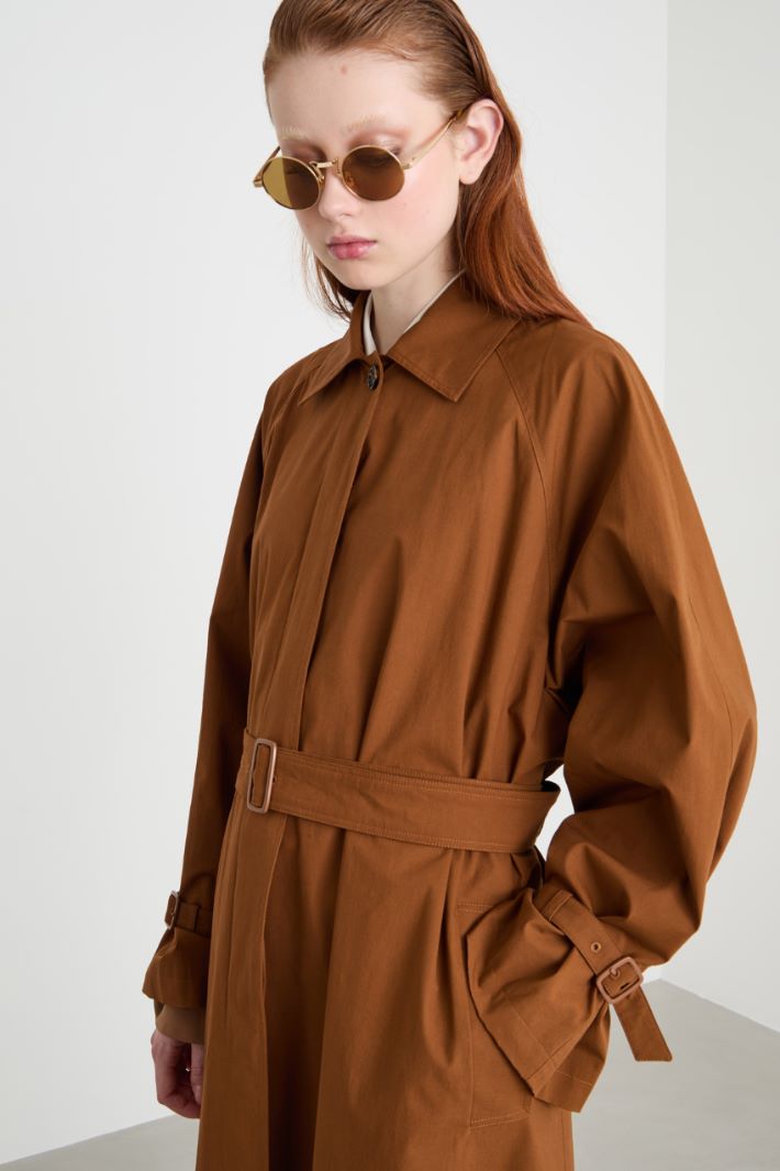 Impermeabile con cintura - MARRONE - Intrend - 3