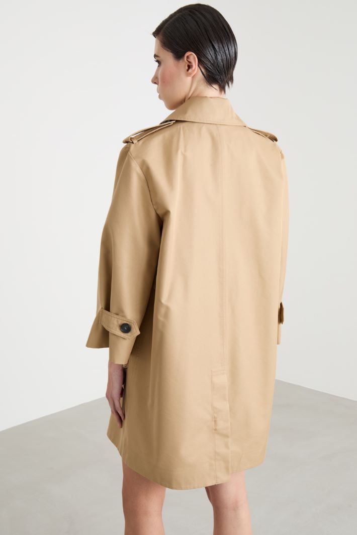 Double-breasted water-repellent gabardine trench coat Intrend - 4