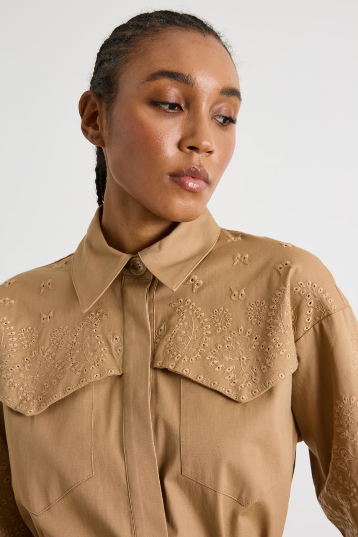 Embroidered gabardine jacket Intrend - 3