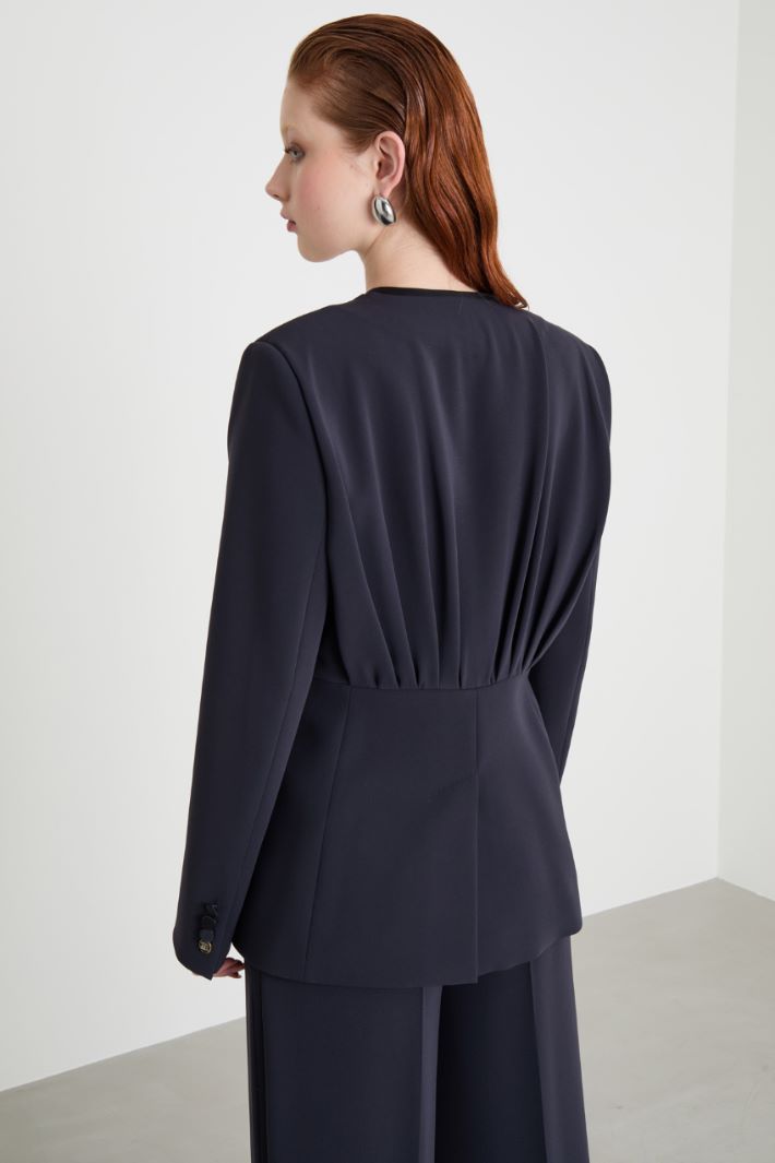 Giacca drappeggiata in crepe Intrend - 4