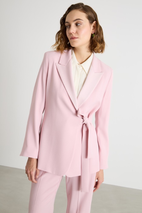 Fitted cady jacket with ribbon tie Intrend