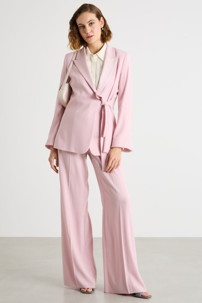 Fitted cady jacket with ribbon tie Intrend