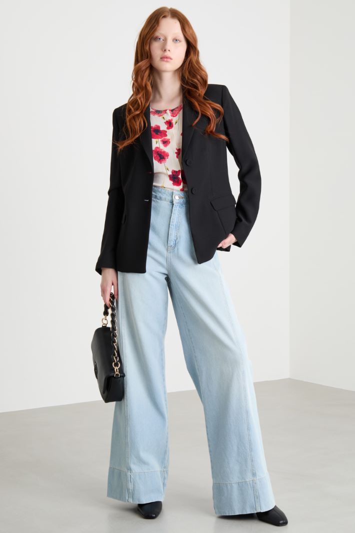 Matte satin blazer Intrend