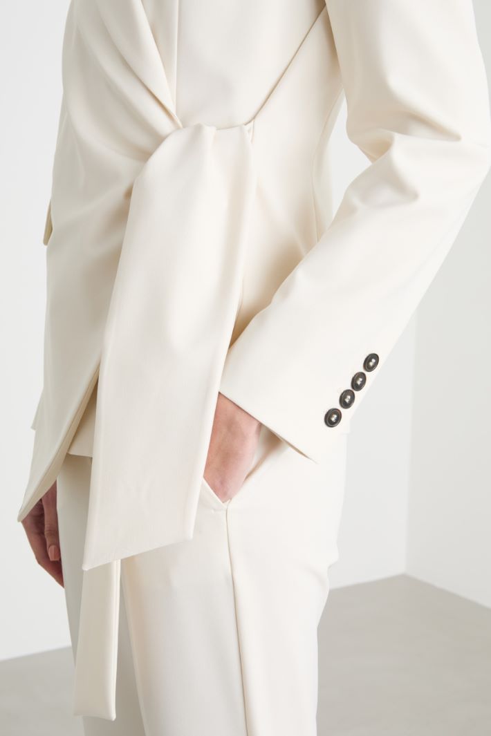 Belted blazer Intrend - 3