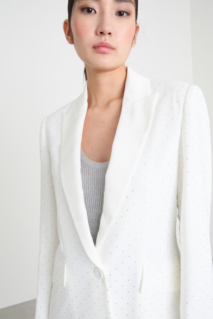 Slim-fit rhinestone-embellished blazer Intrend - 3