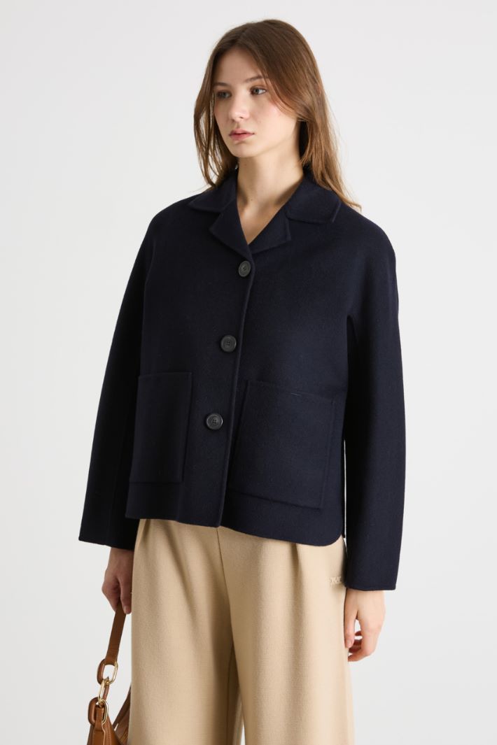 Single-breasted jacket with patch pockets Intrend - 2