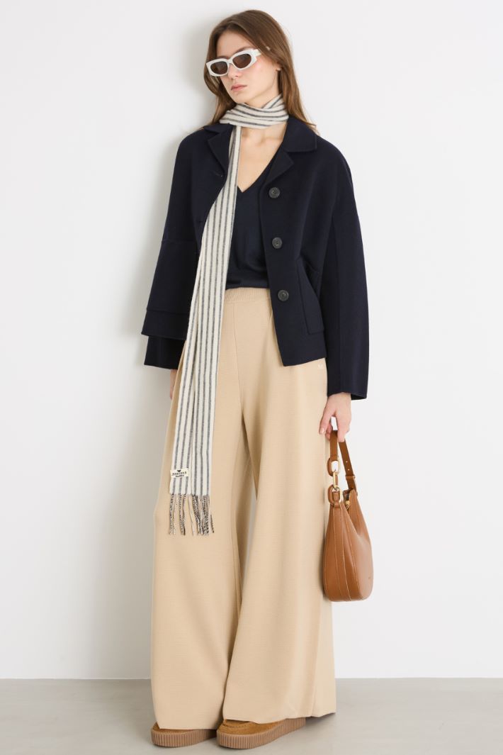 Single-breasted jacket with patch pockets Intrend