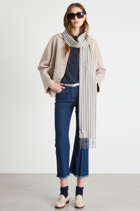 Single-breasted jacket with patch pockets Intrend