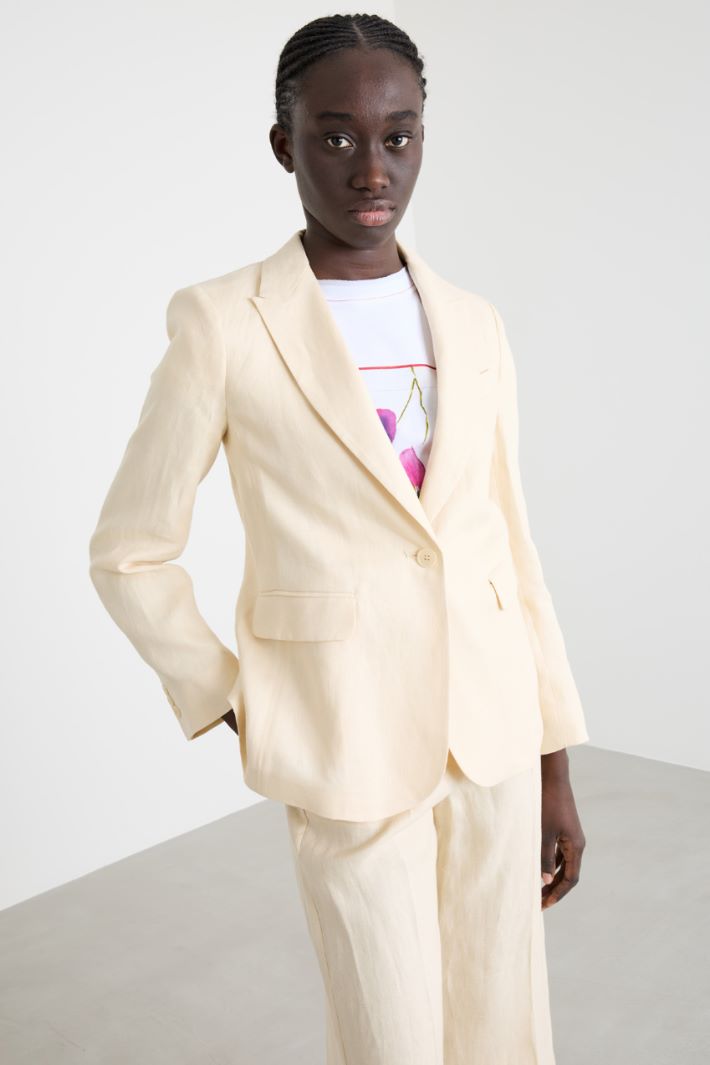 
Blazer sfiancato con bottone singolo Intrend - 2