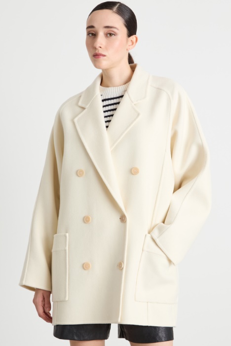 Cappotto corto a uovo