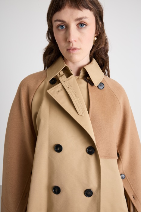 Trench doppiopetto in gabardina antigoccia