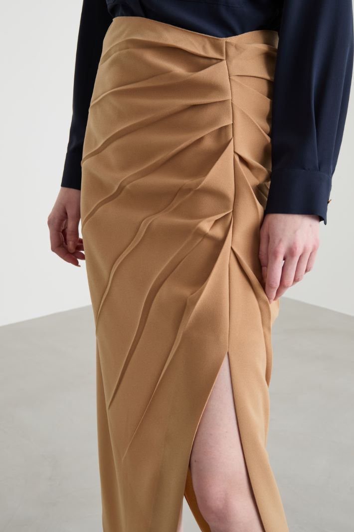 Asymmetric sablé skirt Intrend - 3