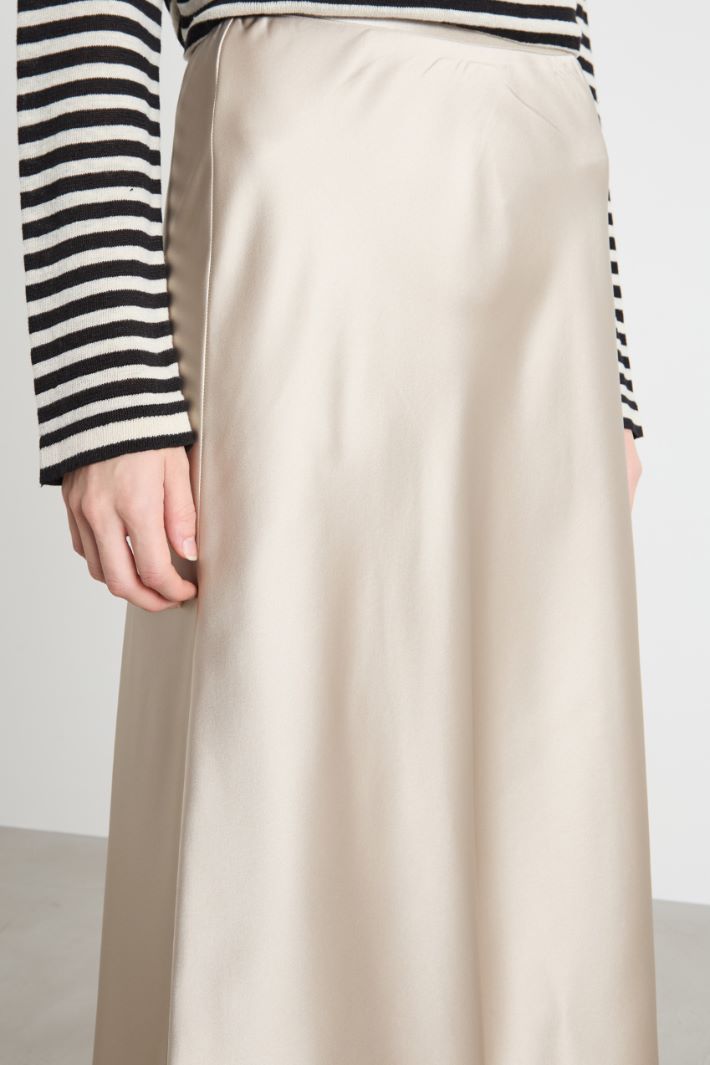 A-line satin skirt Intrend - 3