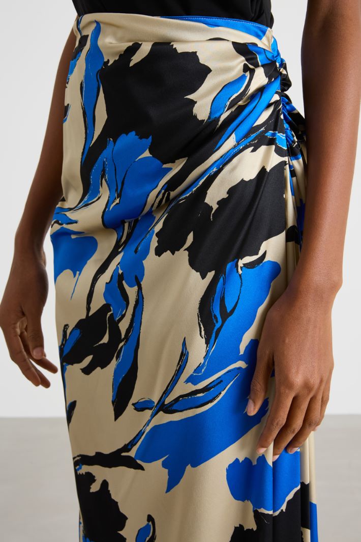 Asymmetric draped skirt Intrend - 3