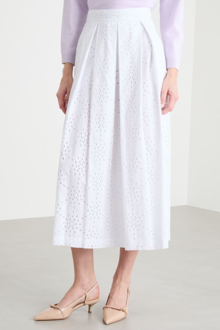 Broderie Anglaise Skirt Intrend - 2
