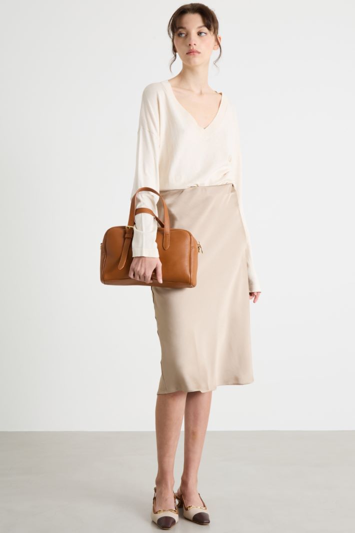 Satin midi skirt Intrend