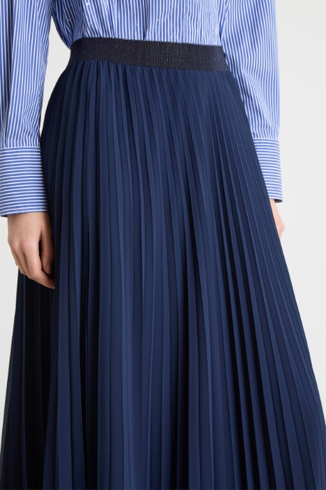 Falda plisada en georgette