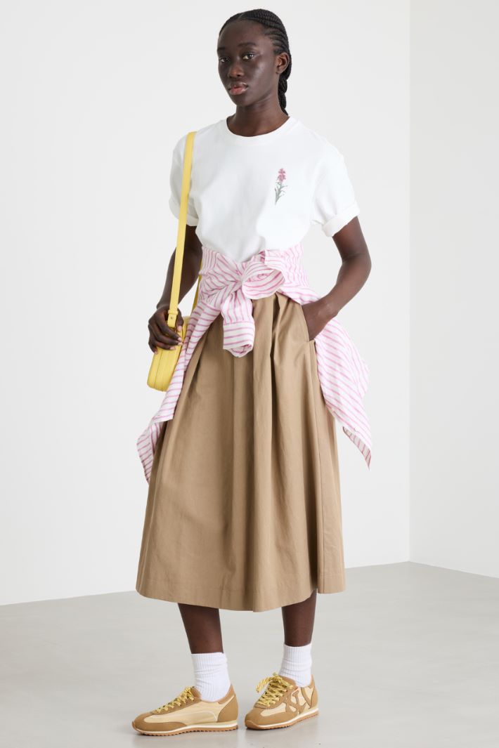 Gonna a ruota Intrend