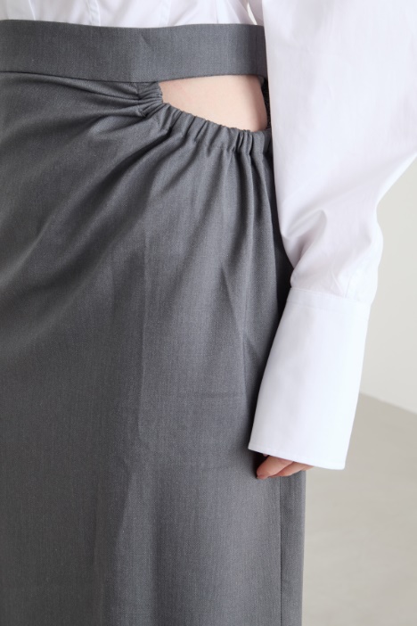 Gonna a tubino con cut-out