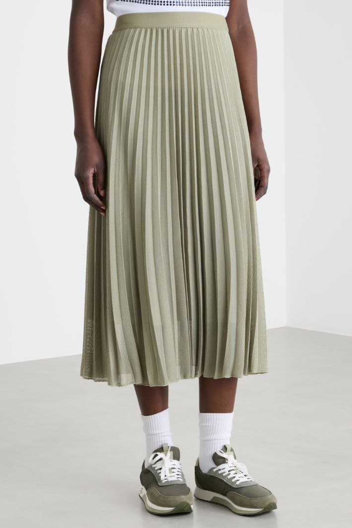Long sunray-pleated skirt Intrend - 2