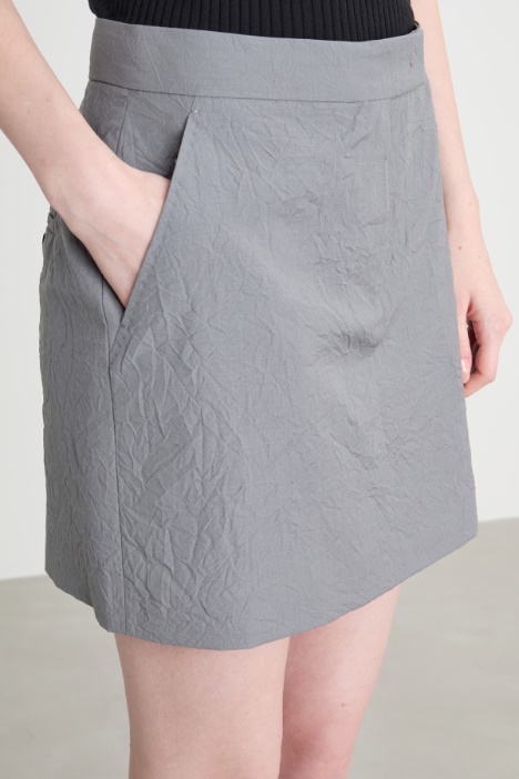 Gonna corta in tela di lana