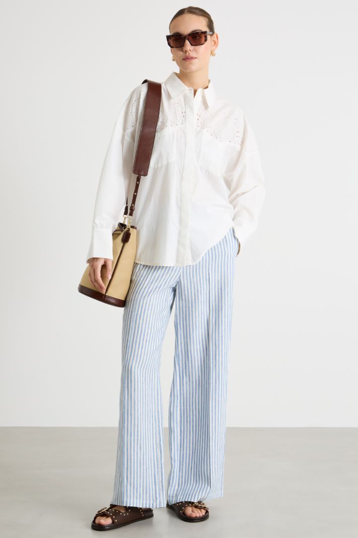 Embroidered poplin shirt Intrend