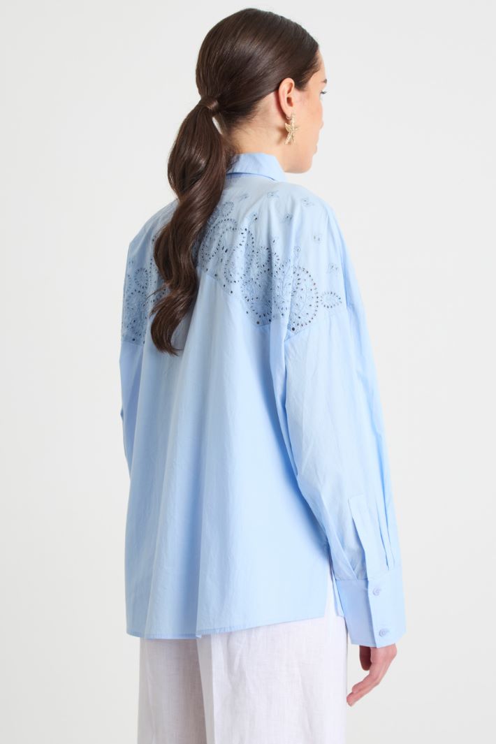 Embroidered poplin shirt Intrend - 4