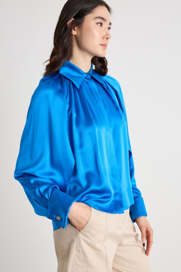 Satin blouse Intrend - 3