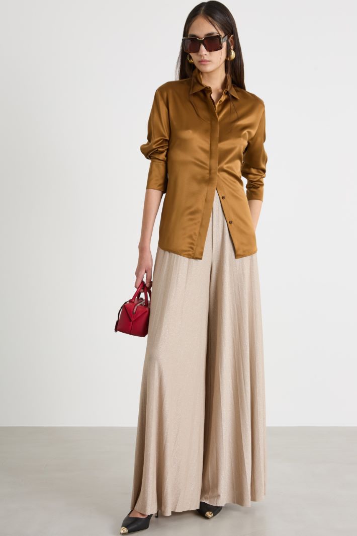 Satin blouse Intrend