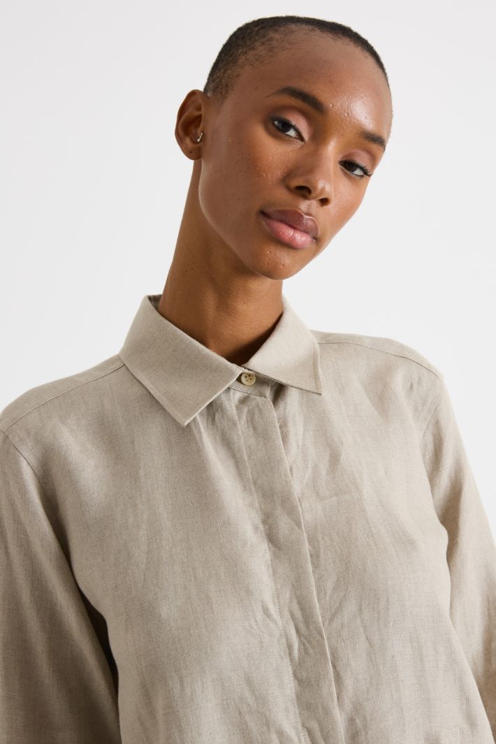 Fly-front linen shirt Intrend - 3