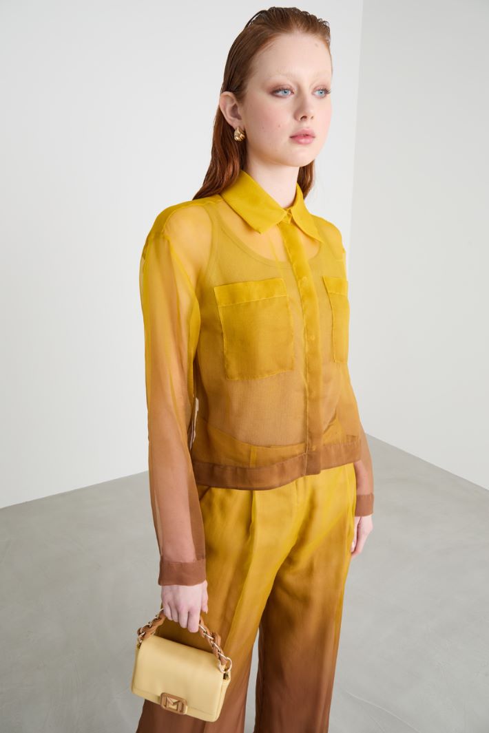 Cropped organza shirt Intrend - 2