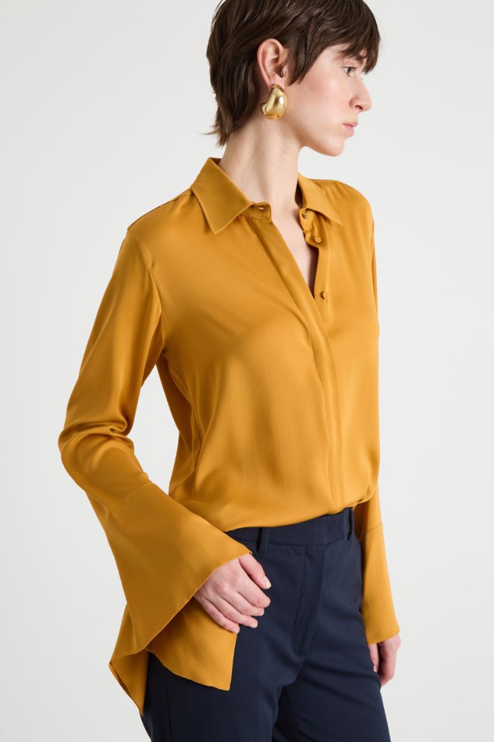 Blusa in charmeuse di seta Intrend - 3
