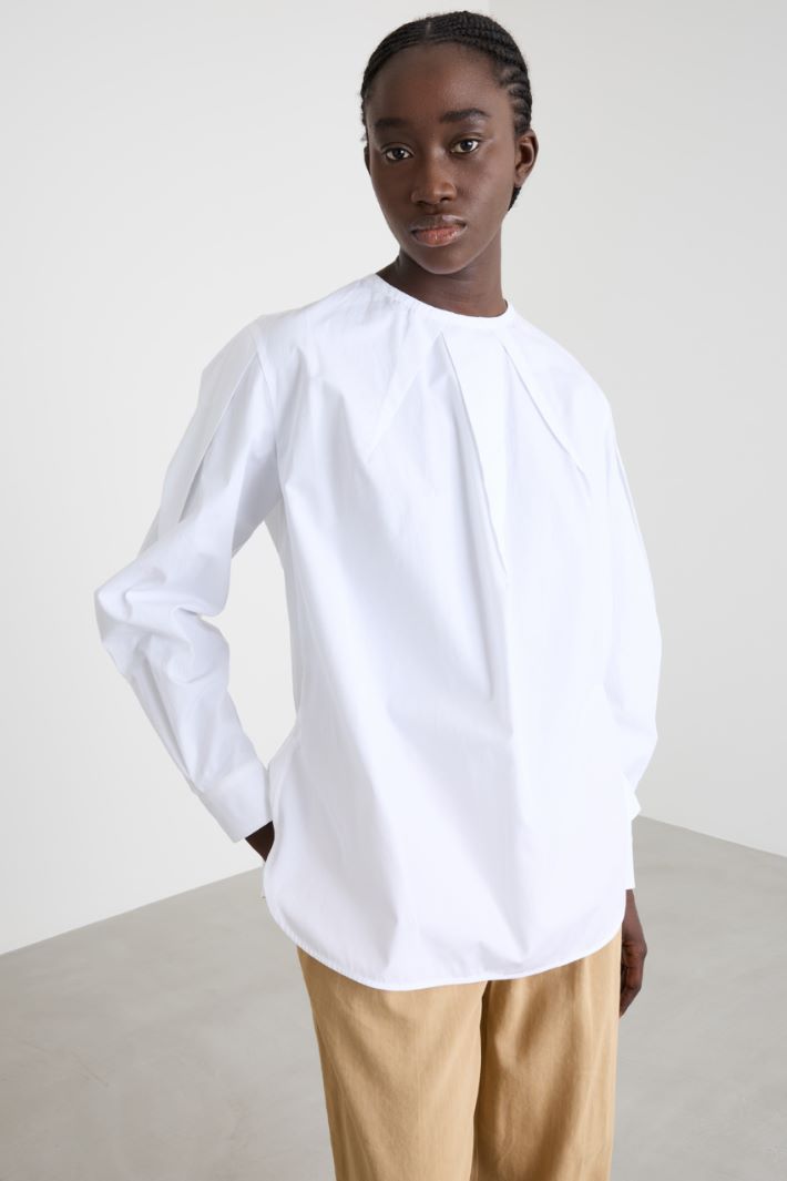 Blusa oversize in popeline stretch Intrend - 2