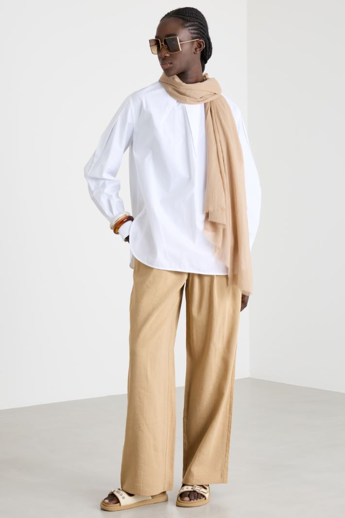 Blusa oversize in popeline stretch Intrend