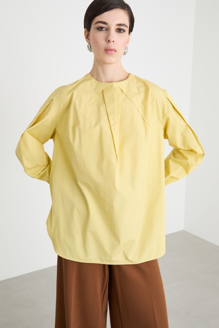 Oversized stretch poplin blouse Intrend - 2