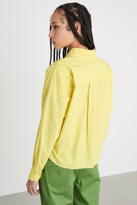 Camisa de popelina con pedrería