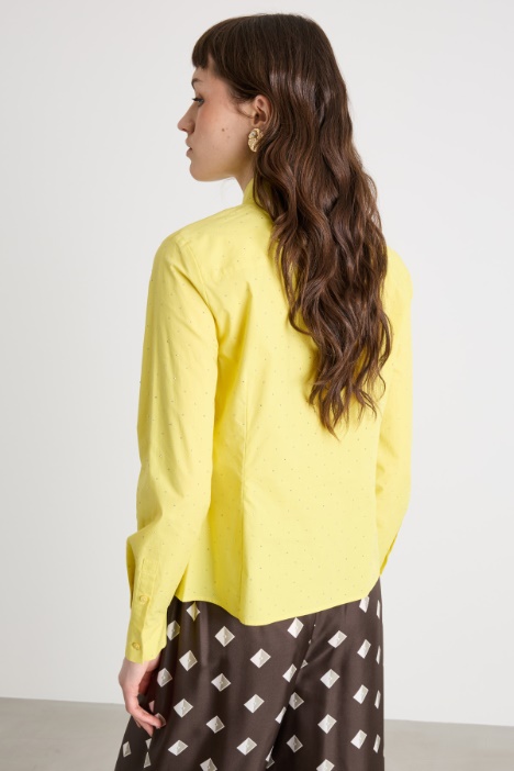 Camicia aderente con strass