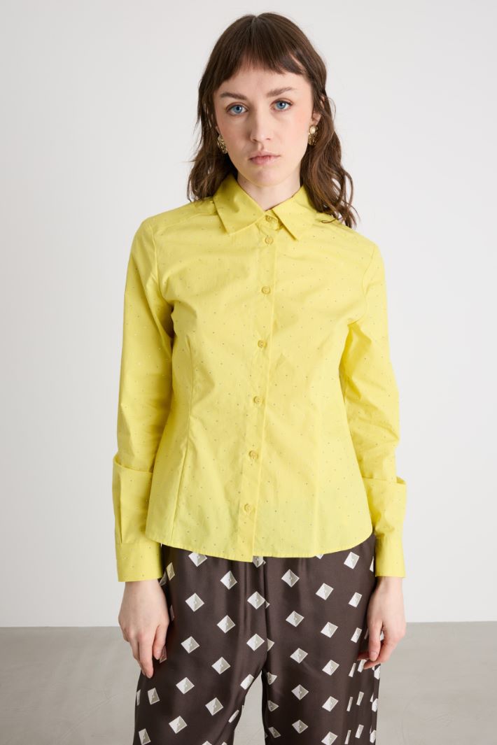 Rhinestone-embellished fitted shirt Intrend - 2