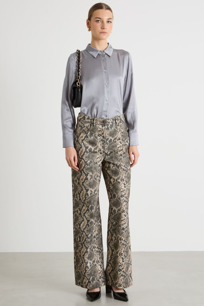 Camisa de raso Intrend