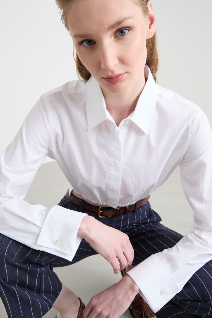 Cropped poplin shirt Intrend - 3