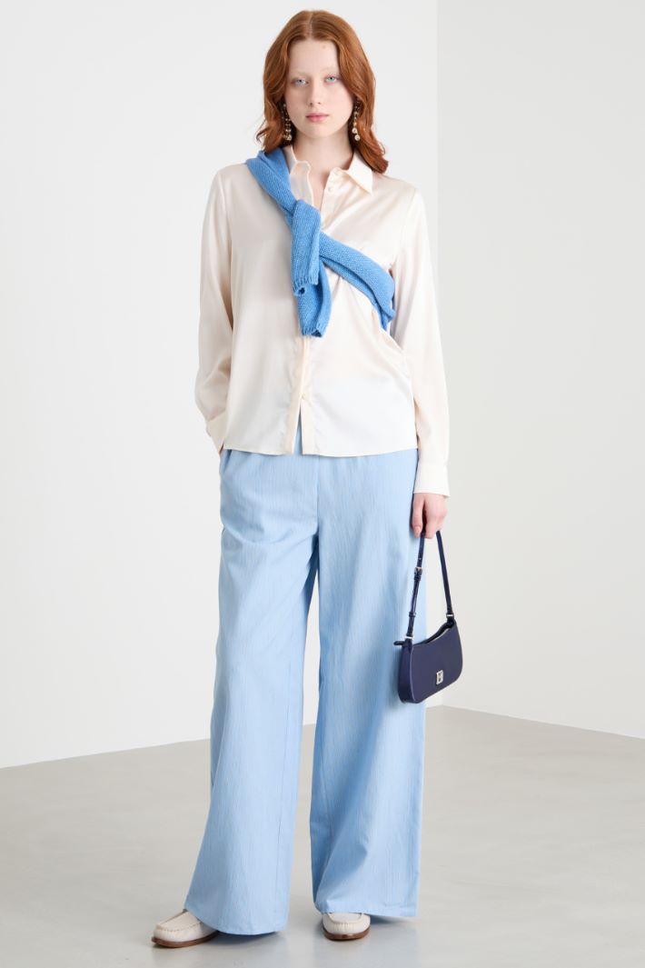 Concealed button blouse Intrend