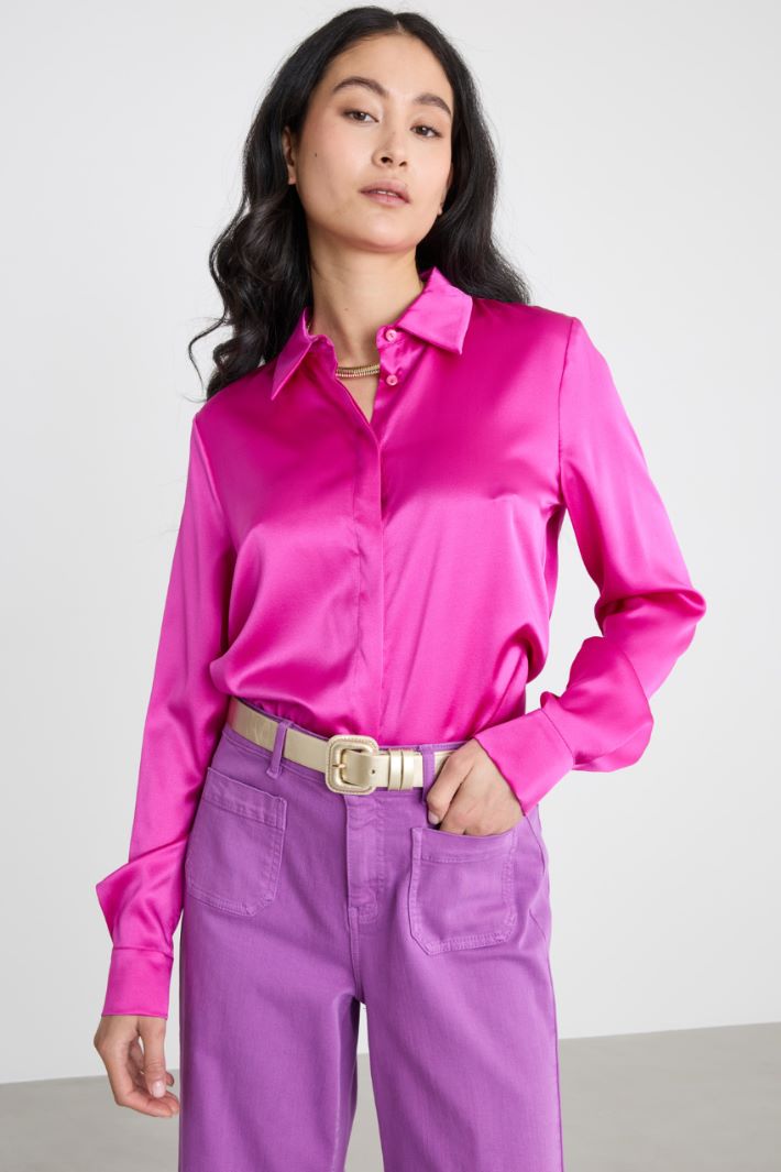 Concealed button blouse Intrend - 2
