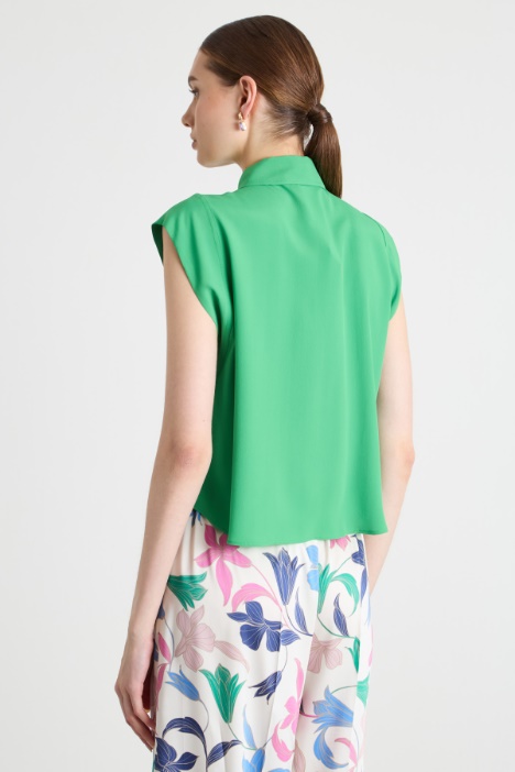 Camicia in crepe con nodo